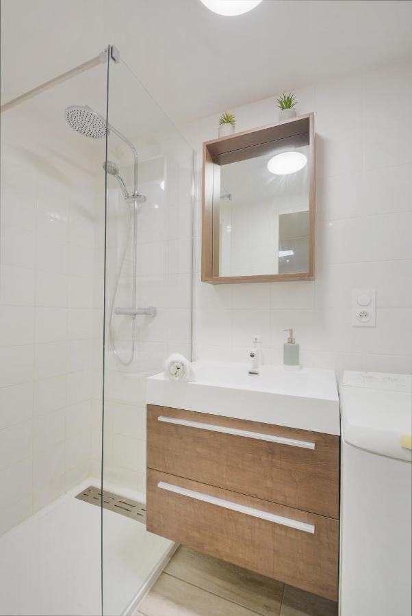 Le Toit De Poincare Apartment Nancy Bagian luar foto